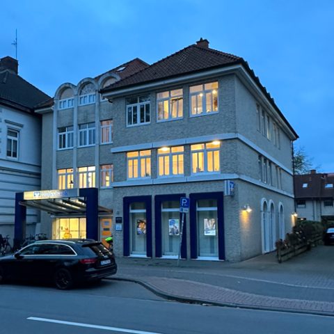Praxisklinik Oldenburg – Dr. med. Phil Million Foto 2
