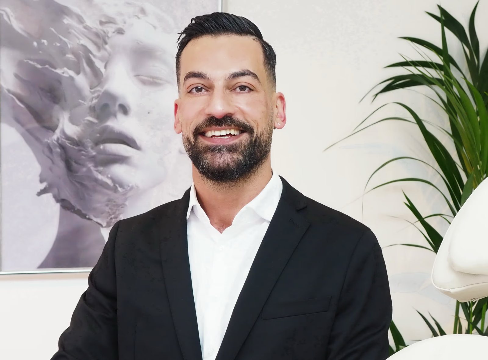 Jad Helou – Facharzt für Plastische und Ästhetische Chirurgie